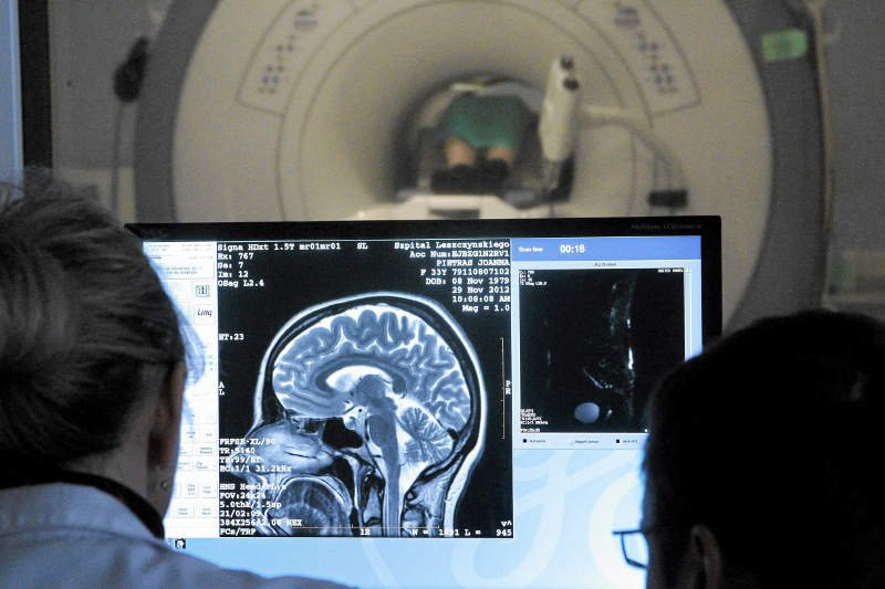 Naukowcy z AGH doskonalą metodę rezonansu magnetycznego