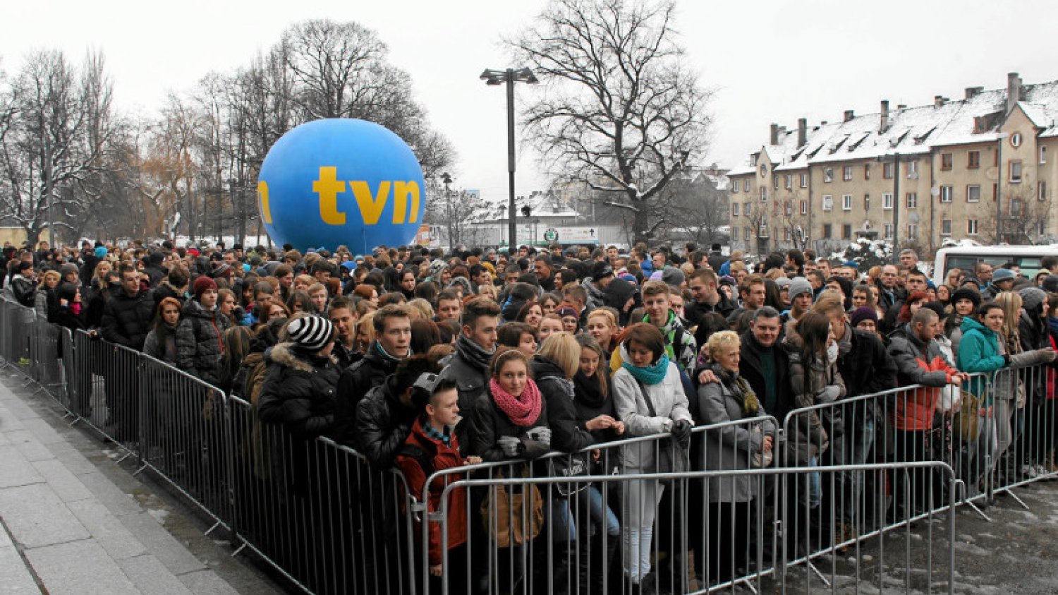 Nowy właściciel TVN, Scripps zamierza skupić akcje spółki i wycofać ją z giełdy. Koszt operacji może wynieść aż 852 mln dolarów.