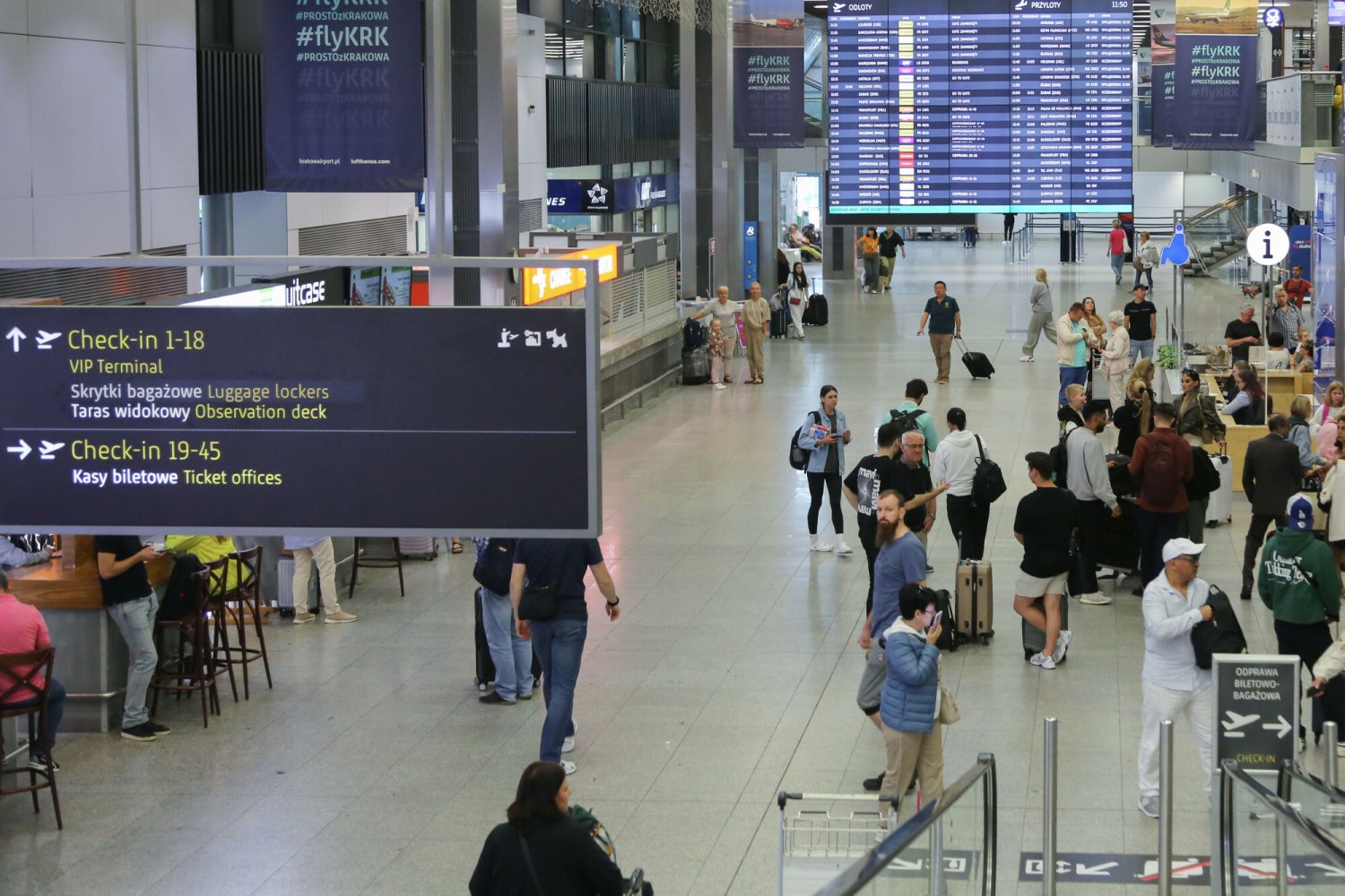 Mężczyzna, który zapalił na lotnisku w Krakowie, otrzymał wysoki mandat