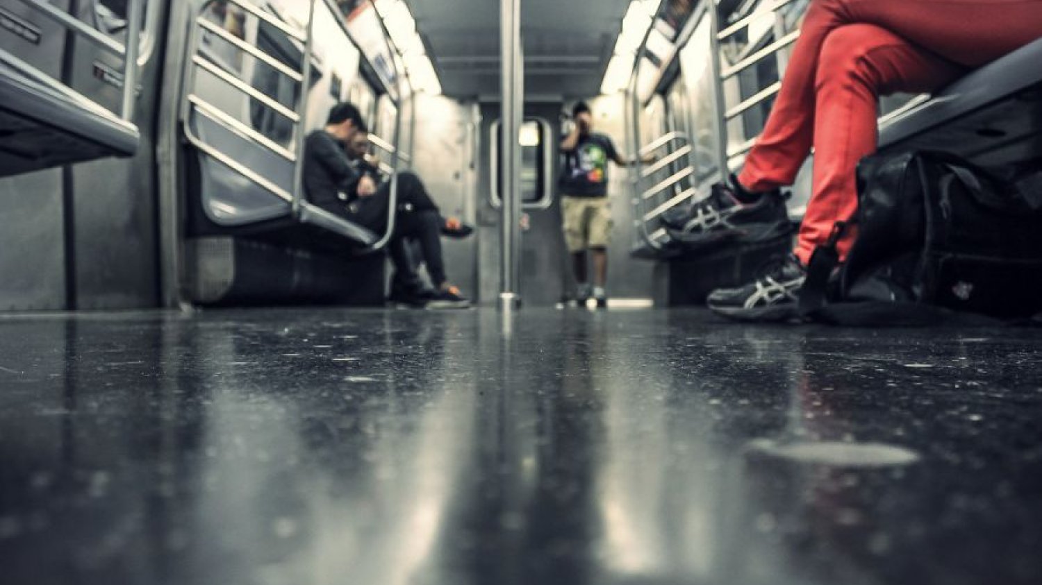 Niemal każde duże polskie miasto chciałoby być METROpolią.