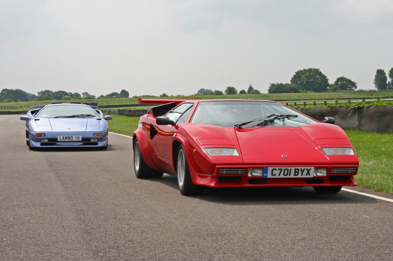 Lamborghini to legendarna firma wśród sportowych aut.