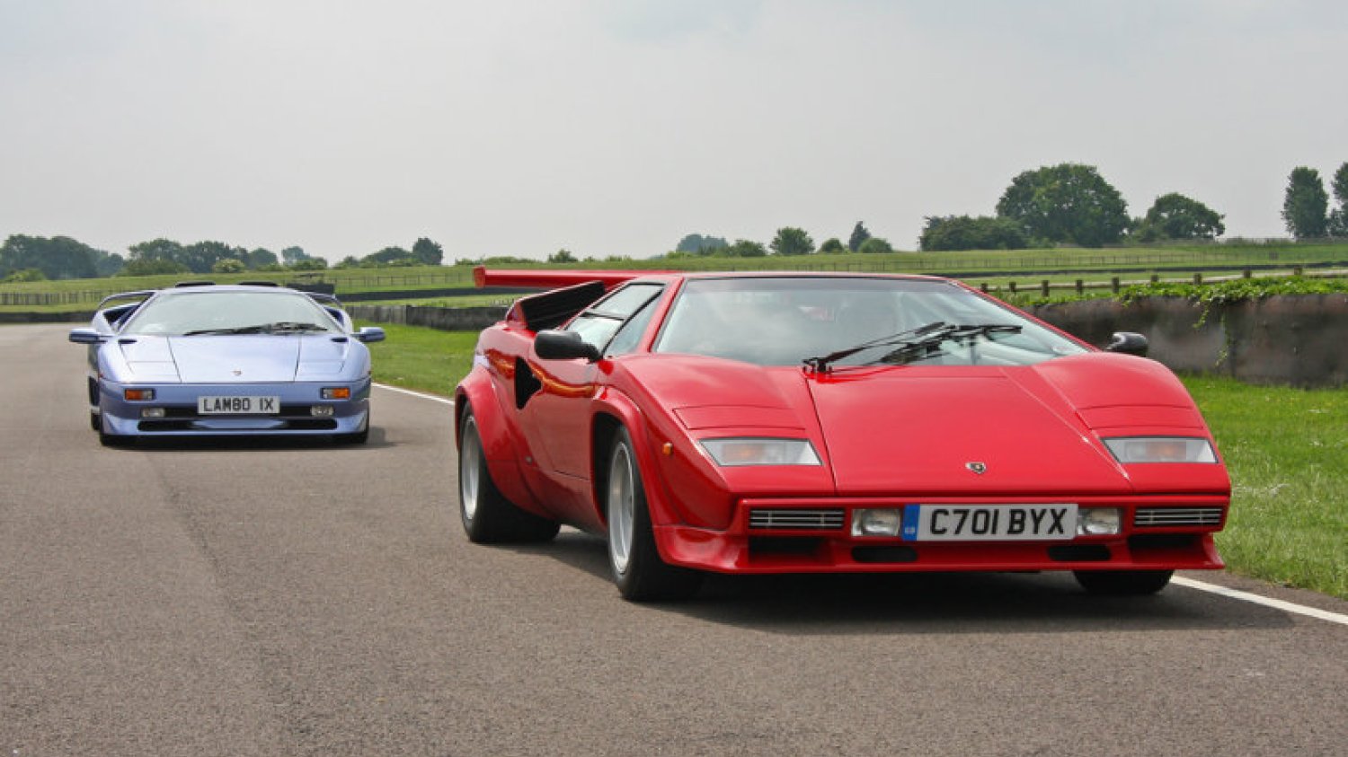 Lamborghini to legendarna firma wśród sportowych aut.