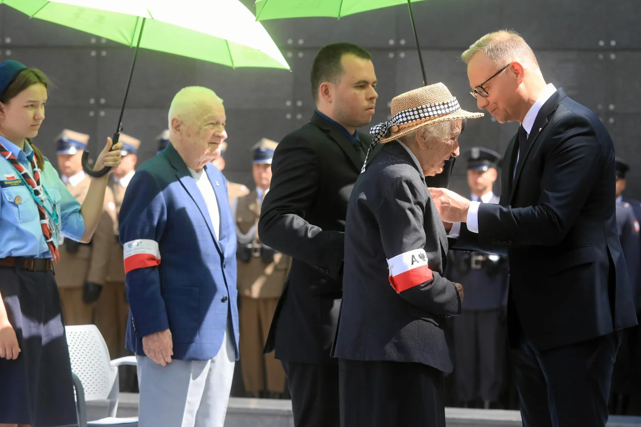 1 sierpnia dniem wolnym od pracy? Sejmowa komisja objęła stanowisko