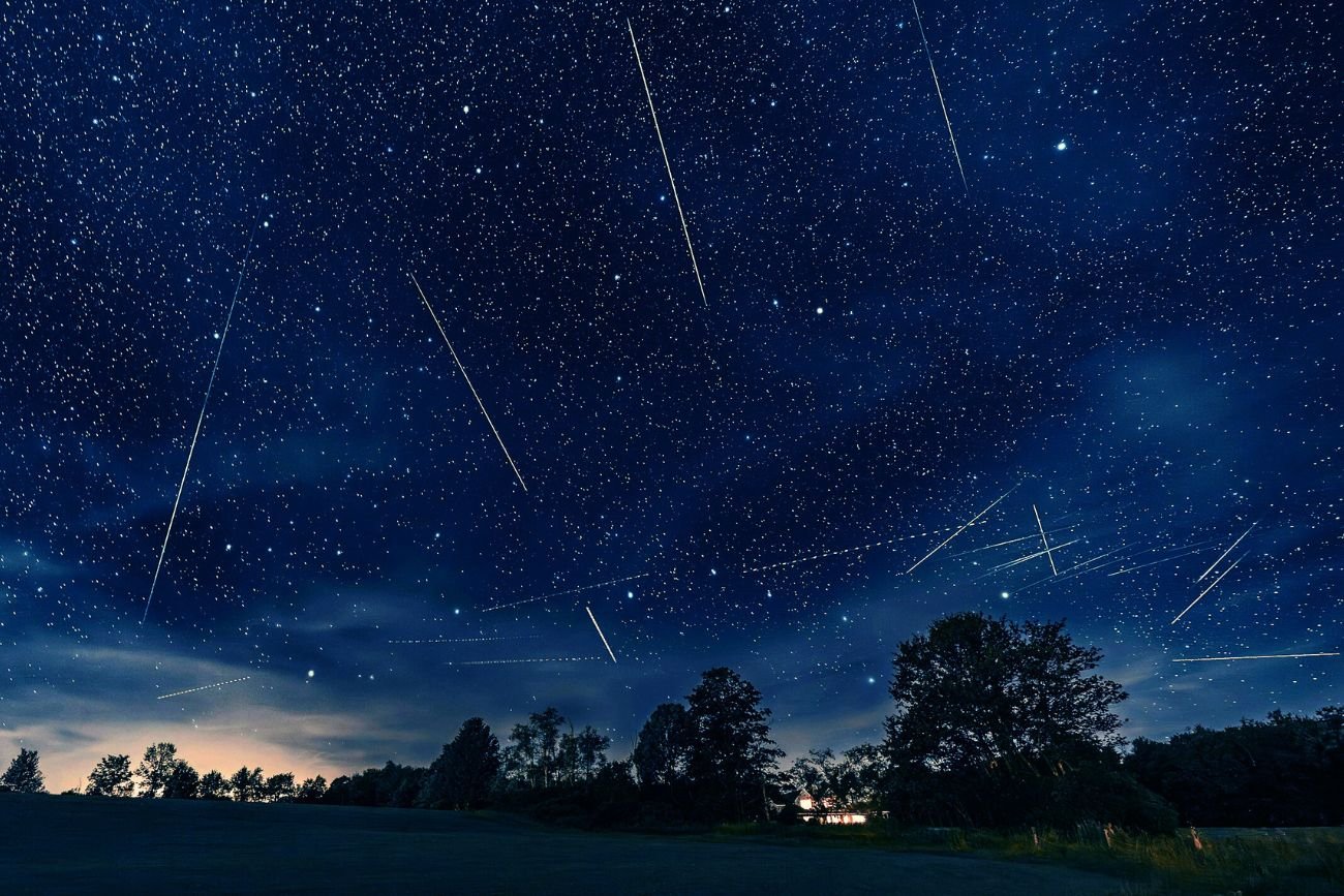 Perseidy pojawiły się na nocnym niebie. Wyjaśniamy, co musisz o nich wiedzieć