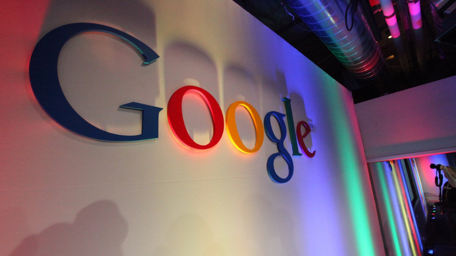 Naukowcy ostrzegają: Google może nawet wpływać na wyniki…wyborów.