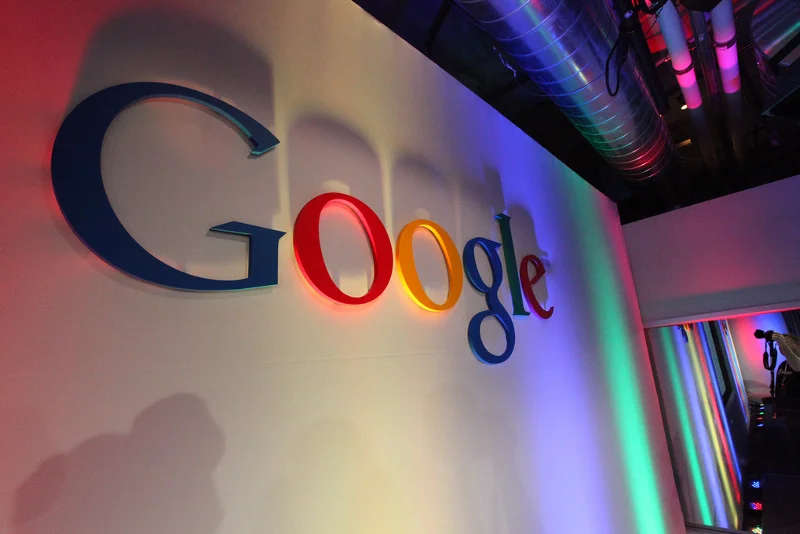 Naukowcy ostrzegają: Google może nawet wpływać na wyniki…wyborów.