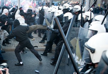 Tyle kosztuje Marsz Niepodległości – Rafał Trzaskowski zaapelował do policji