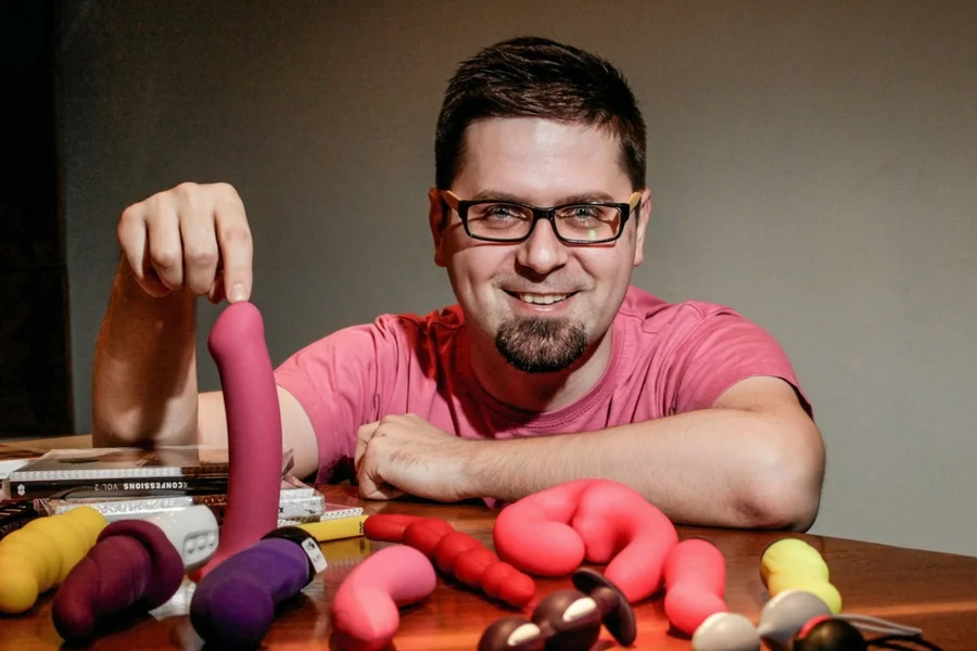 W sklepach internetowych Polacy zostawią w tym roku 37 proc. pieniędzy przeznaczonych na świąteczne prezenty.