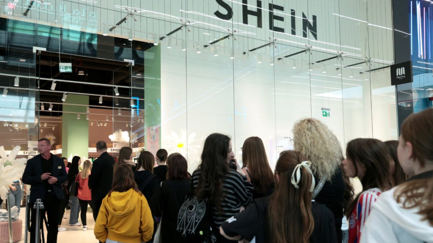 Shein planuje otworzenie kolejnych sklepów format pop-up store.