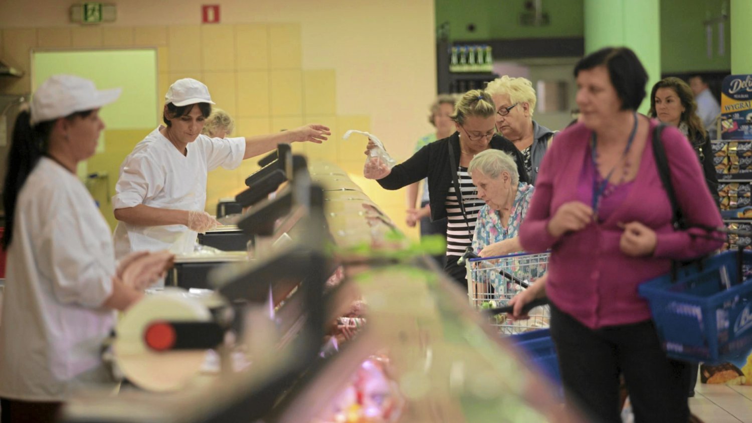 Delikatesy Centrum wprowadzają cenową "rzeźnię" w swoich sklepach (zdjęcie poglądowe).