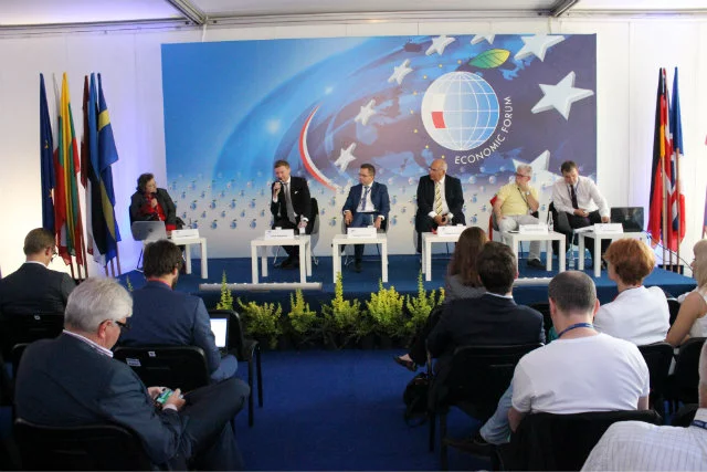 Od lewej: Małgorzata Bonikowska, Loukas Notopoulos, Tomasz Piwowarski, Tadeusz Kościński, Sławomir Lachowski, Artur Martyniuk.