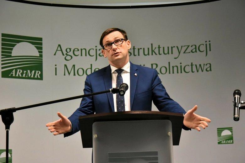 Daniel Obajtek, były szef ARIMR, został prezesem Energi, by potem zastąpić Wojciecha Jasińskiego na fotelu szefa Orlenu; Jasiński poszedł zaś do Energi