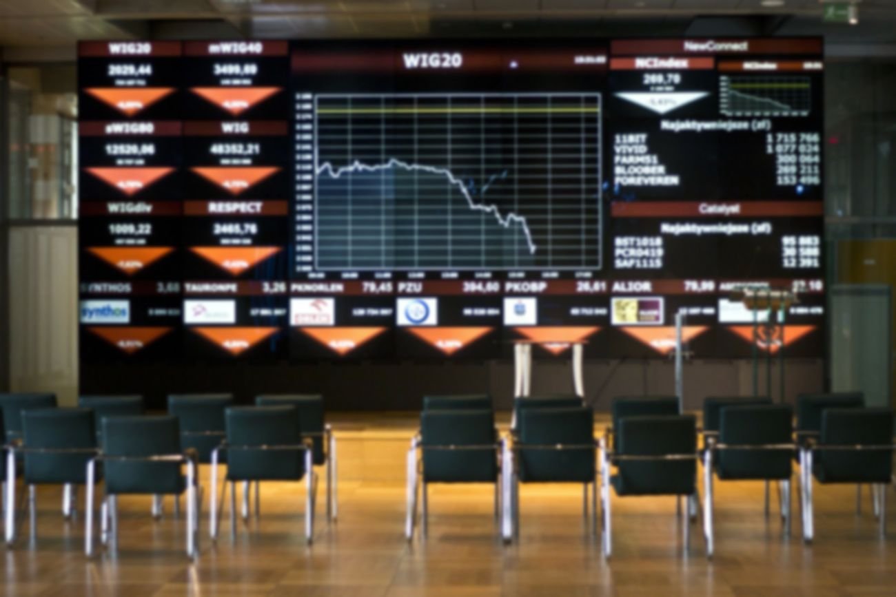 Giełda źle zareagowała na opóźnienie NABE i mocną obniżkę stóp procentowych