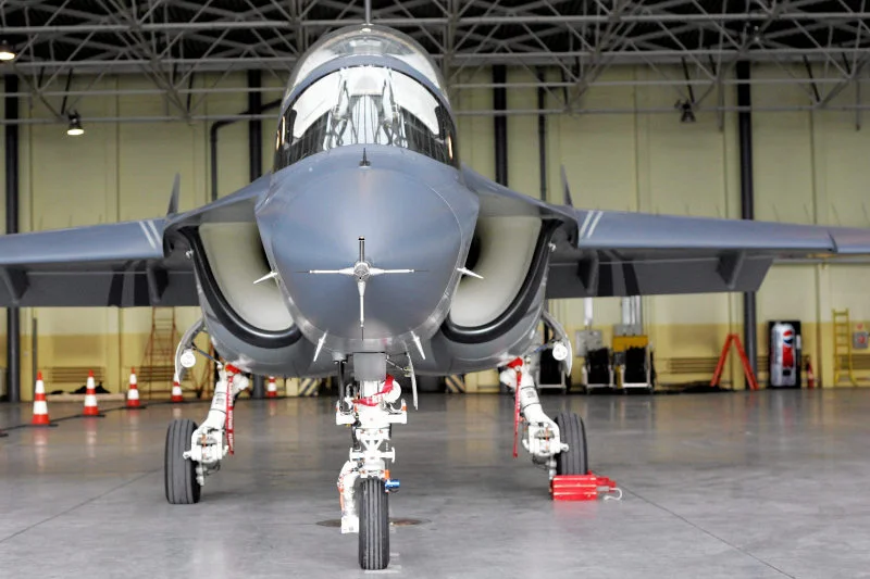 M-346 zastąpią wysłużone Iskry w procesie szkolenia pilotów.