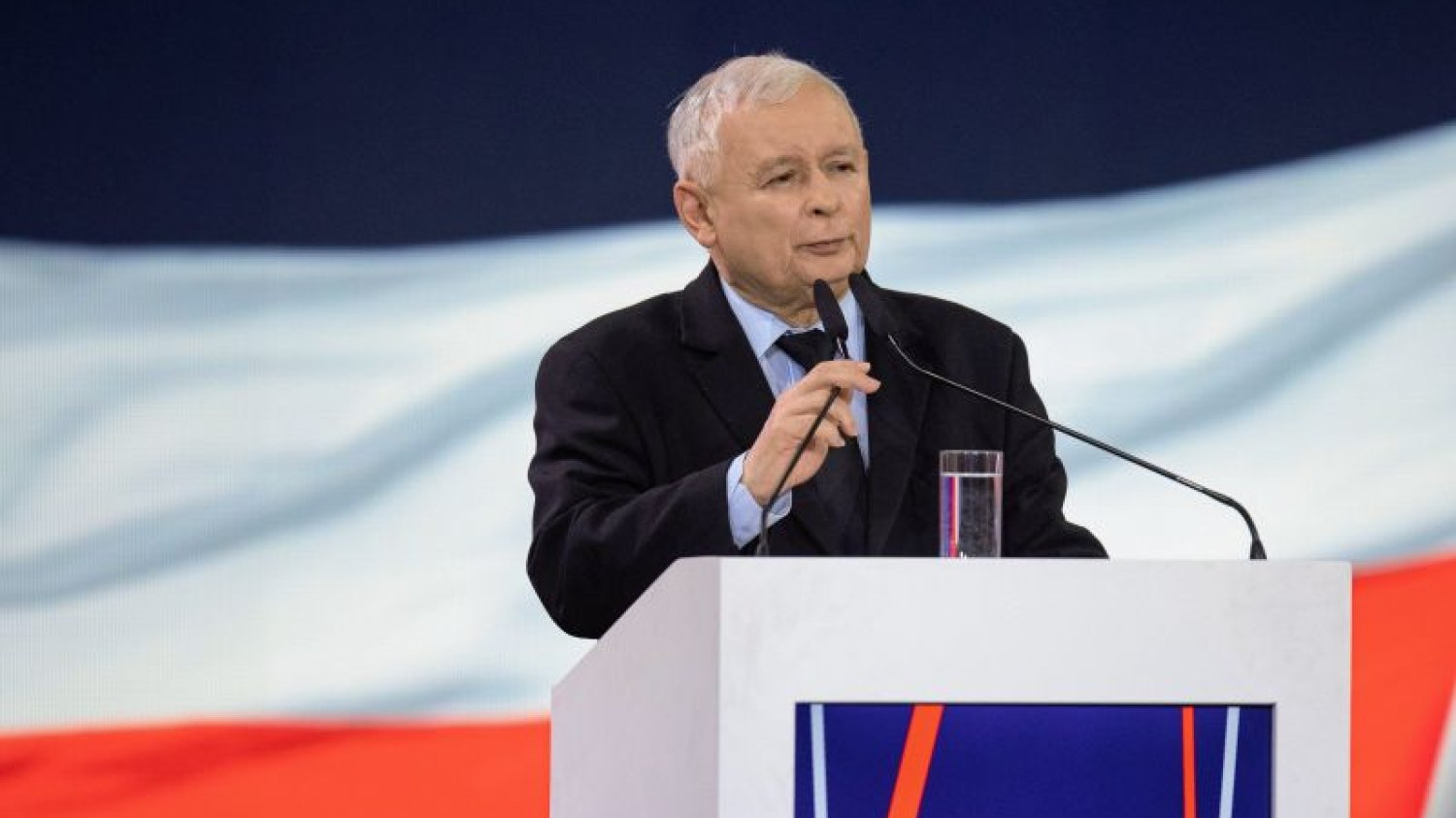 Kto sfinansuje "Piątkę Kaczyńskiego"? Możliwe, że samorządy