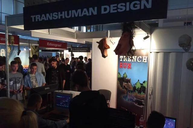 Stoisko Transhuman Design.