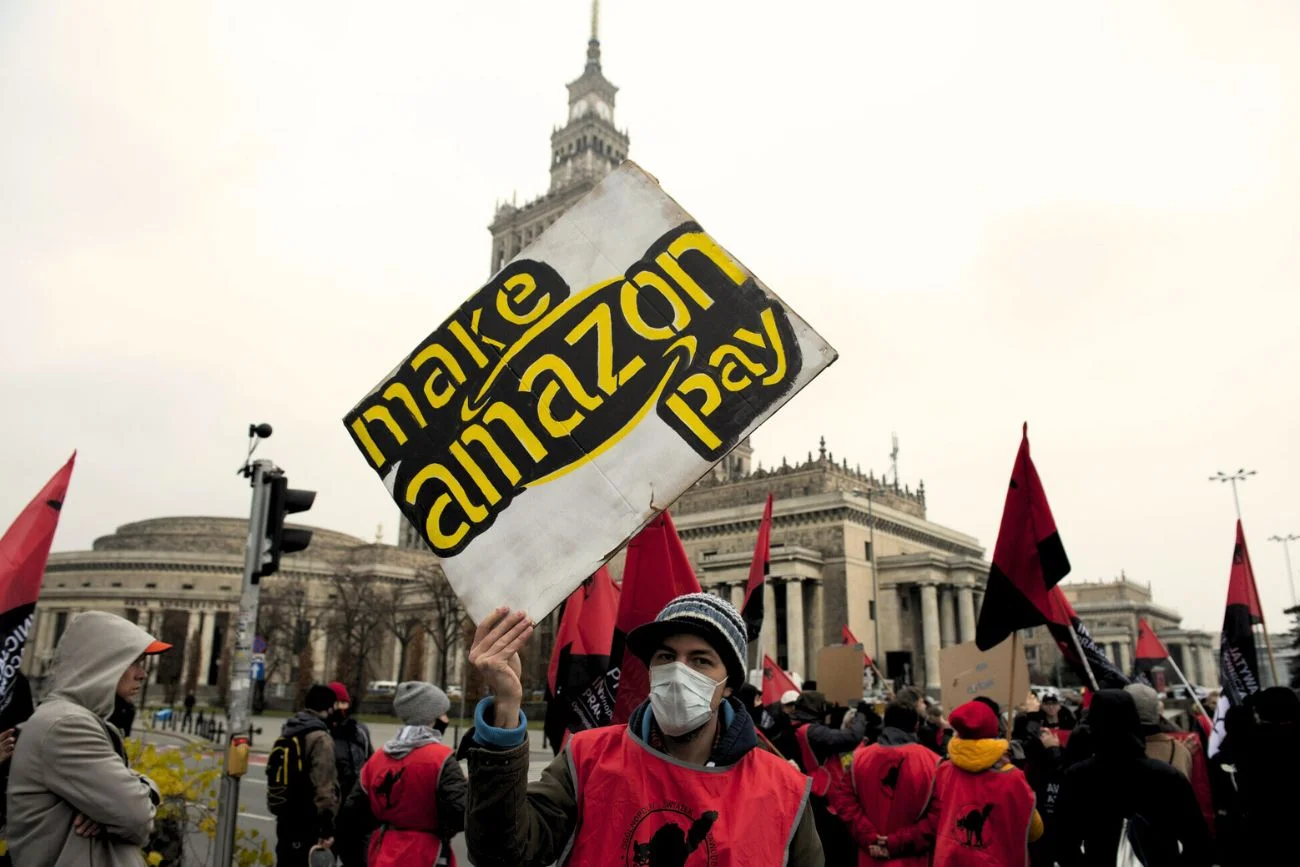 "Jesteśmy zjednoczeni w żądaniu, aby Amazon traktował swoich pracowników uczciwie."