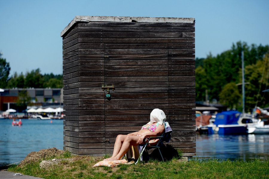 Urlop. Koniec pierwszego kwartału następnego roku - to ma być nieprzekraczalny termin na wykorzystanie zaległego urlopu.