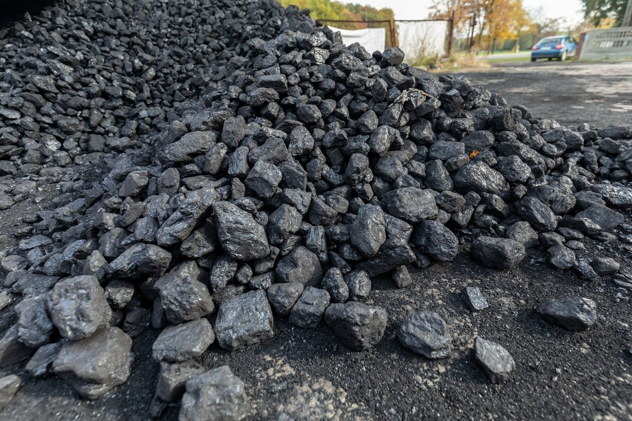 W Rybniku na zawodach żużlowych kibice wygrali węgiel