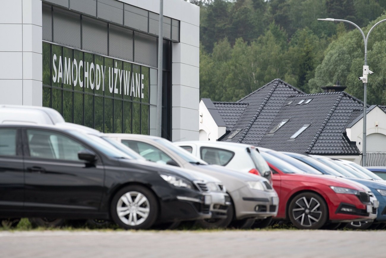 W Warszawie po raz kolejny można kupić odholowany samochód