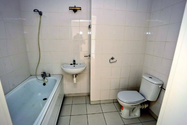 Burmistrz Woli, Krzysztof Strzałkowski, pokazał nowe lokale zastępcze