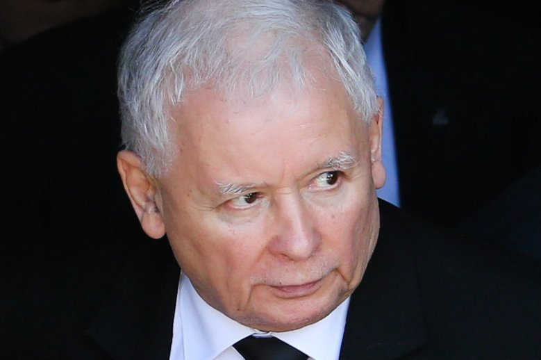 Na pytanie co Jarosław Kaczyński robi w rządzie, mało kto potrafi odpowiedzieć.