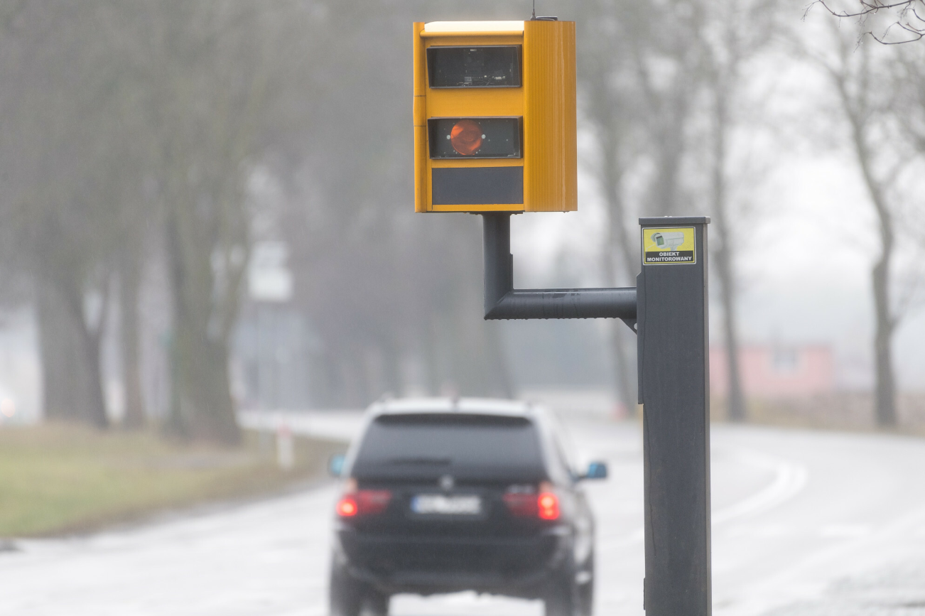 Na polskich drogach pojawi się ponad 100 nowych fotoradarów
