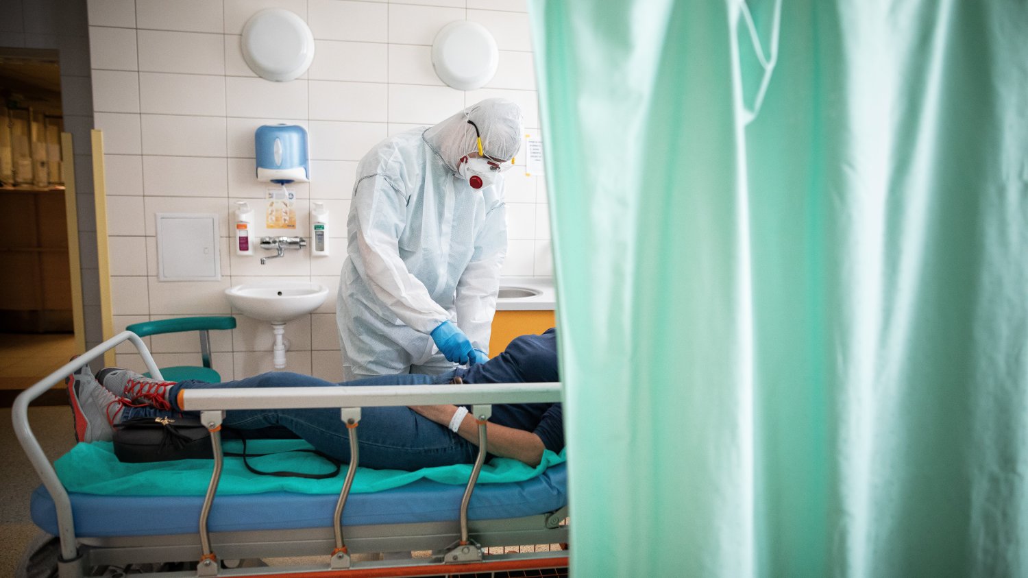 Pandemia zmusiła ochronę zdrowia do działania w specjalnych warunkach.