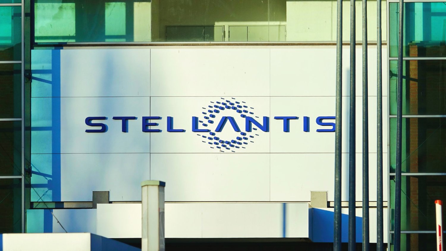 Stellantis.
