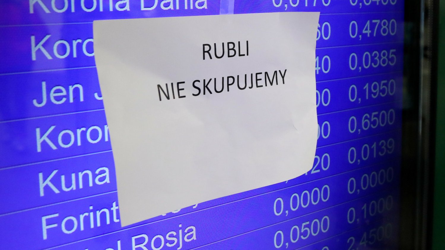 Agencje ratingowe obniżają ratingi Rosji