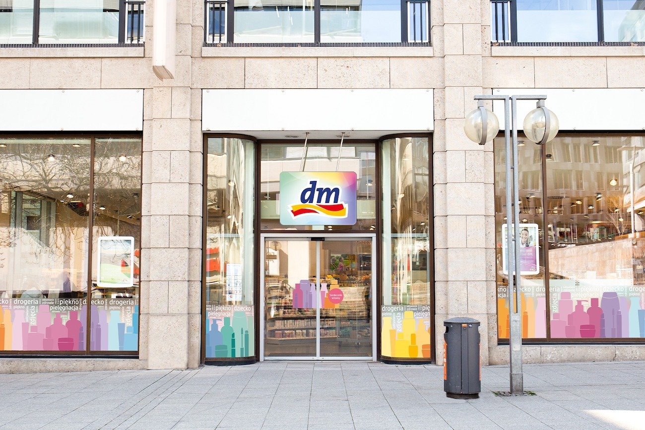 Pierwszy sklep drogerii dm został otwarty we Wrocławiu