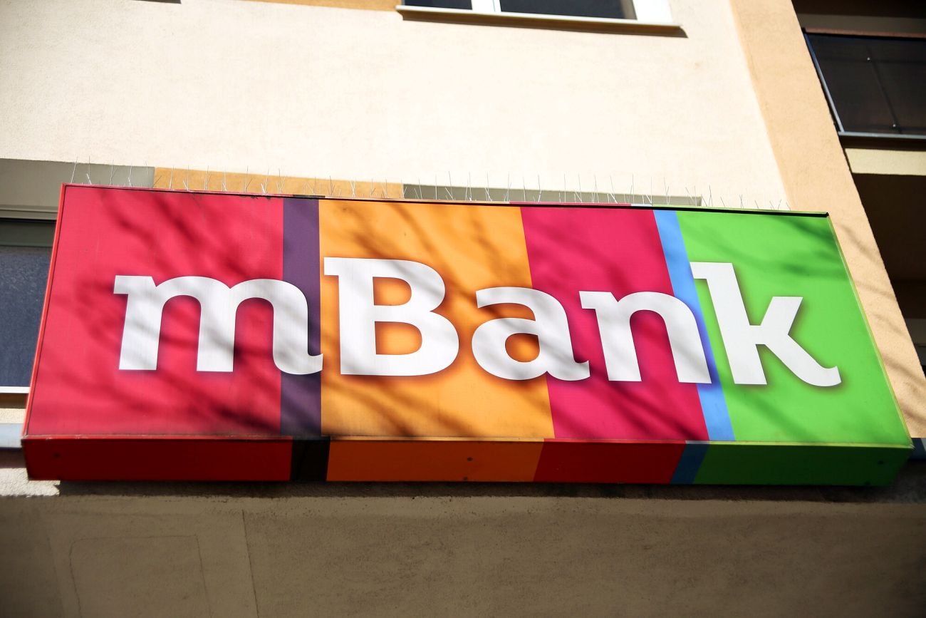 mBank obiecał naprawić błąd i zdjąć 2 miliony długu z konta pana Karola