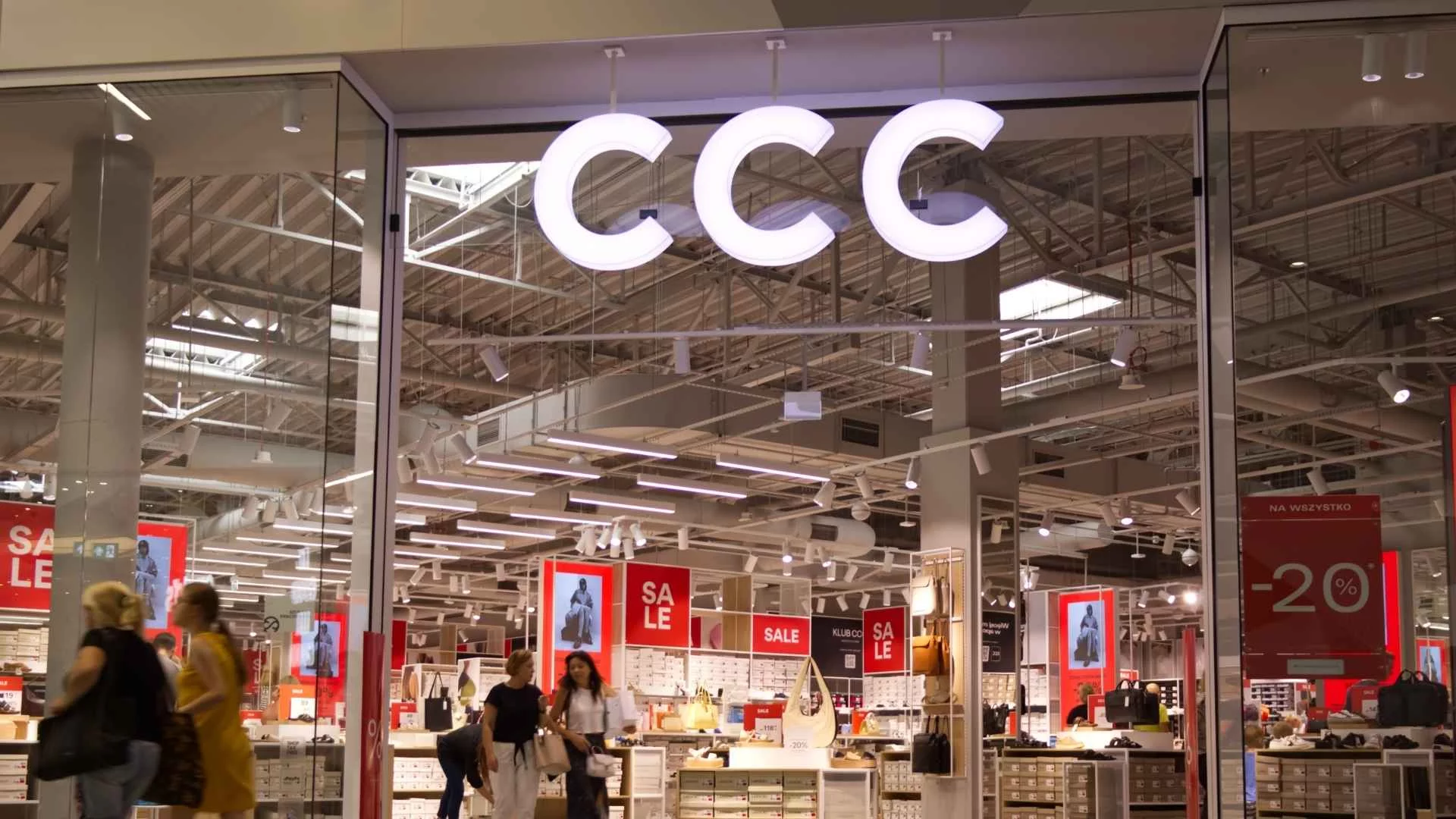 Gigant CCC przejmuje MKRI. Polska sieć rośnie w siłę