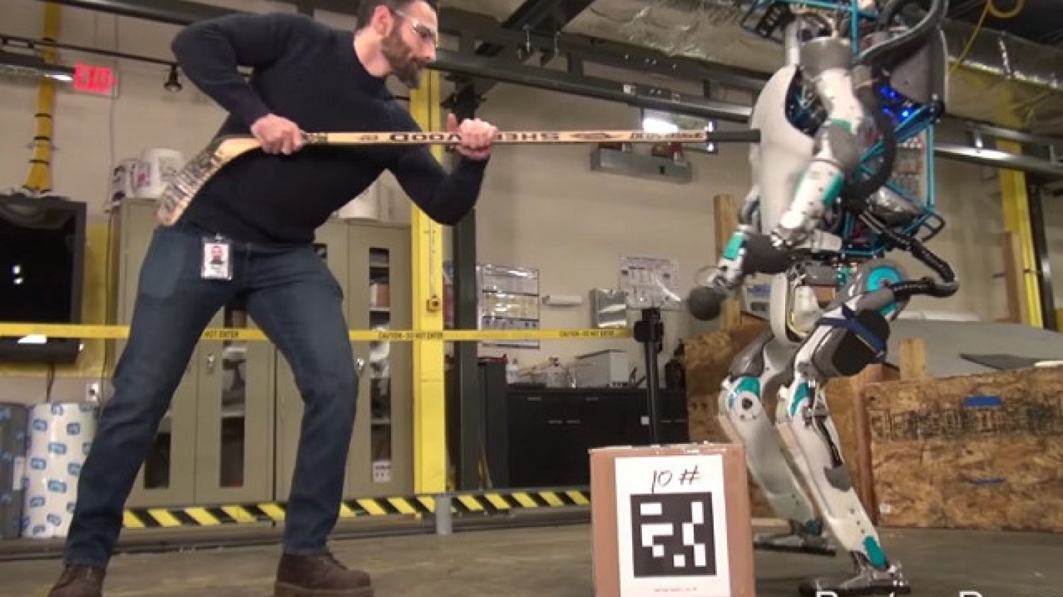 Atlas, najnowsze dzieło Boston Dynamics, należy do kolejnej genreacji humanoidalnych robotów.