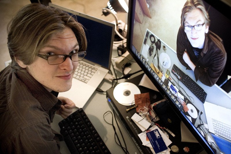 Chociaż WWSI jest uczelnią prywatną i istnieje od 2000 r., tradycje kształcenia w niej informatyków sięgają 40 lat.