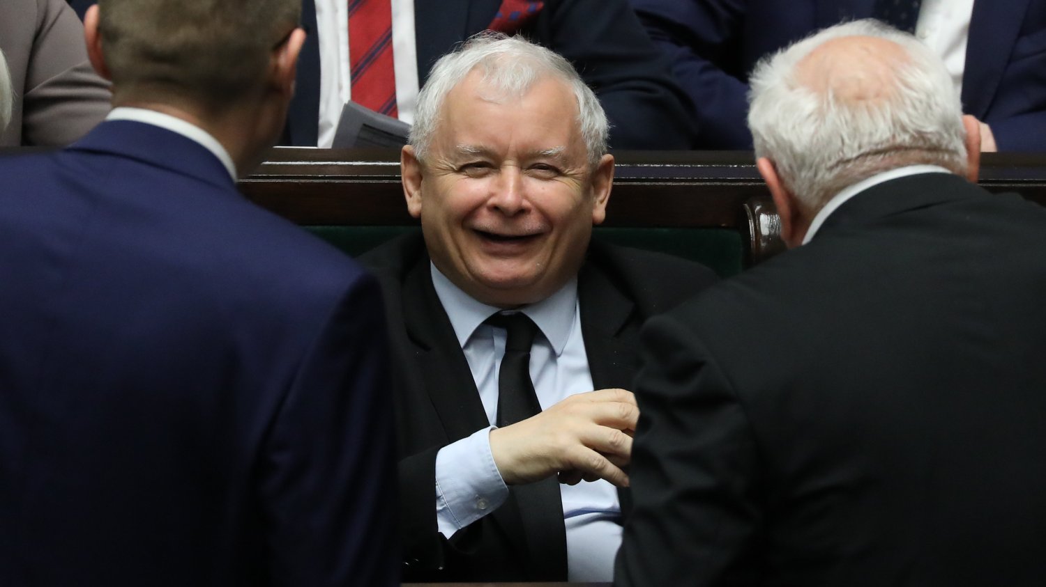 Za wprowadzeniem opłaty emisyjnej, za którą dziś płacą kierowcy, głosowało 231 posłów, w tym 224 z PiS.