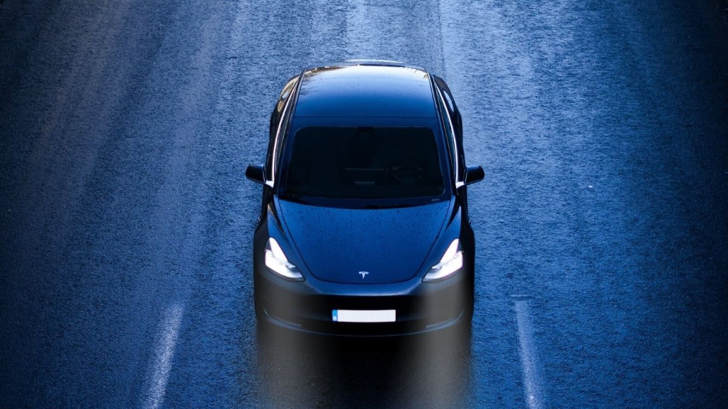 Tesla ujawniła ceny swoich samochodów w złotówkach.