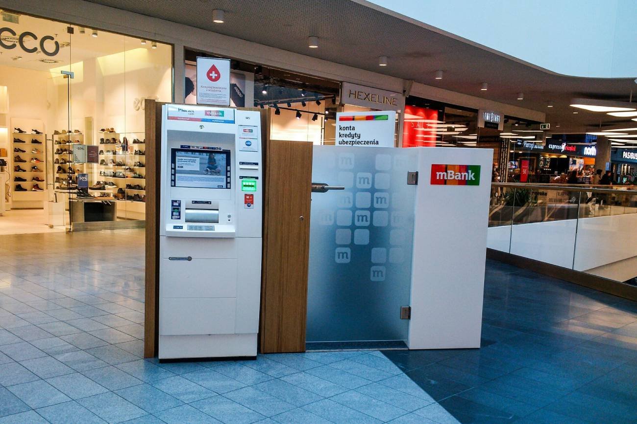 Wpłatomat mBanku.