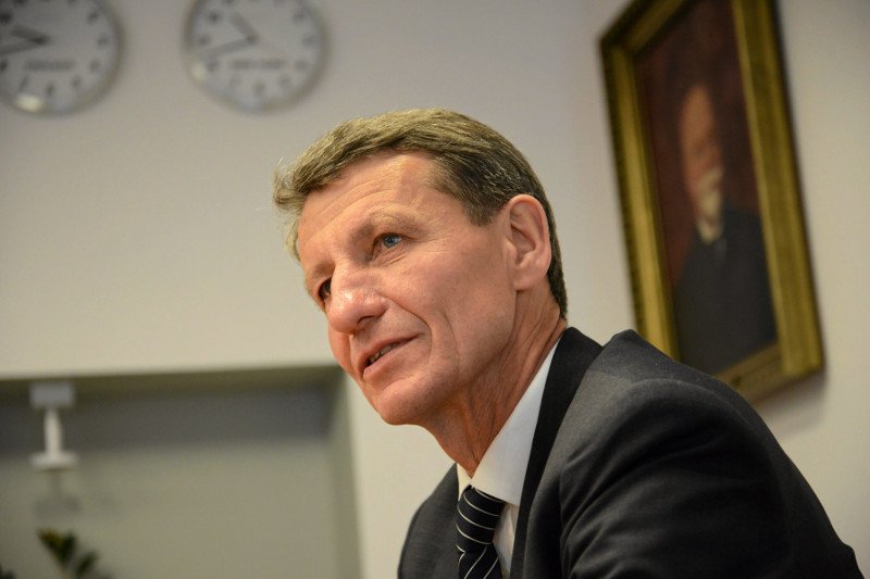 Rząd zrezygnował z listy spółek strategicznych, które będą chronione przed wrogim przejęciem