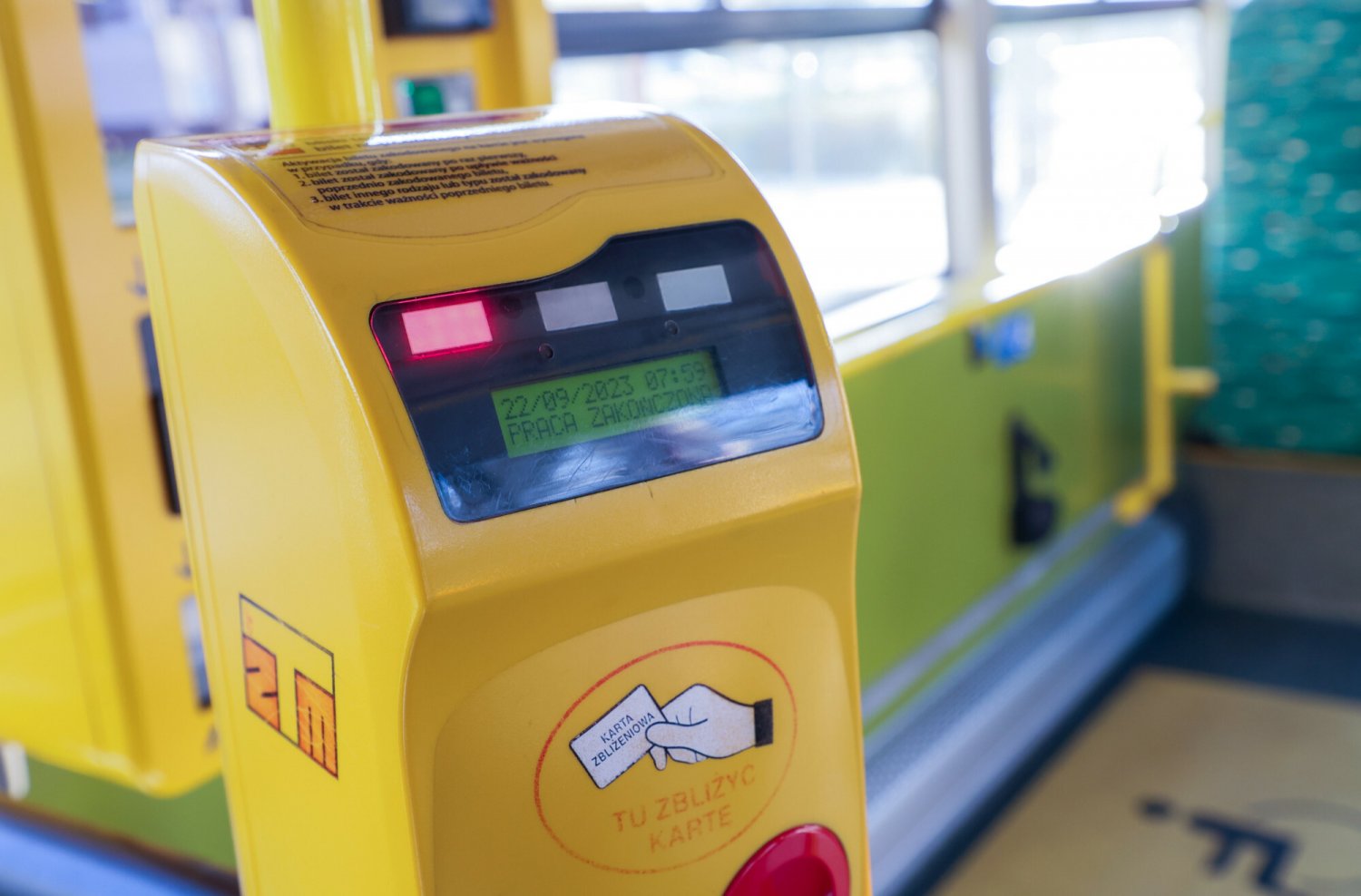 Zmiany w systemie biletowym komunikacji miejskiej w Warszawie