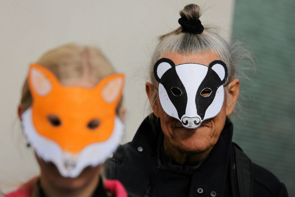 Dlaczego Polacy nie buntują się na nietyczne firmy?  Dobrzy jesteśmy w deklaracjach, ale reagowanie na konkretne zdarzenia wychodzi nam dużo gorzej.