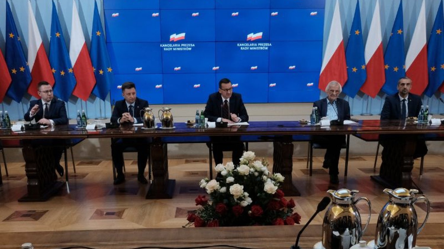 Nowe nakazy najpewniej zostaną ogłoszone w środę.