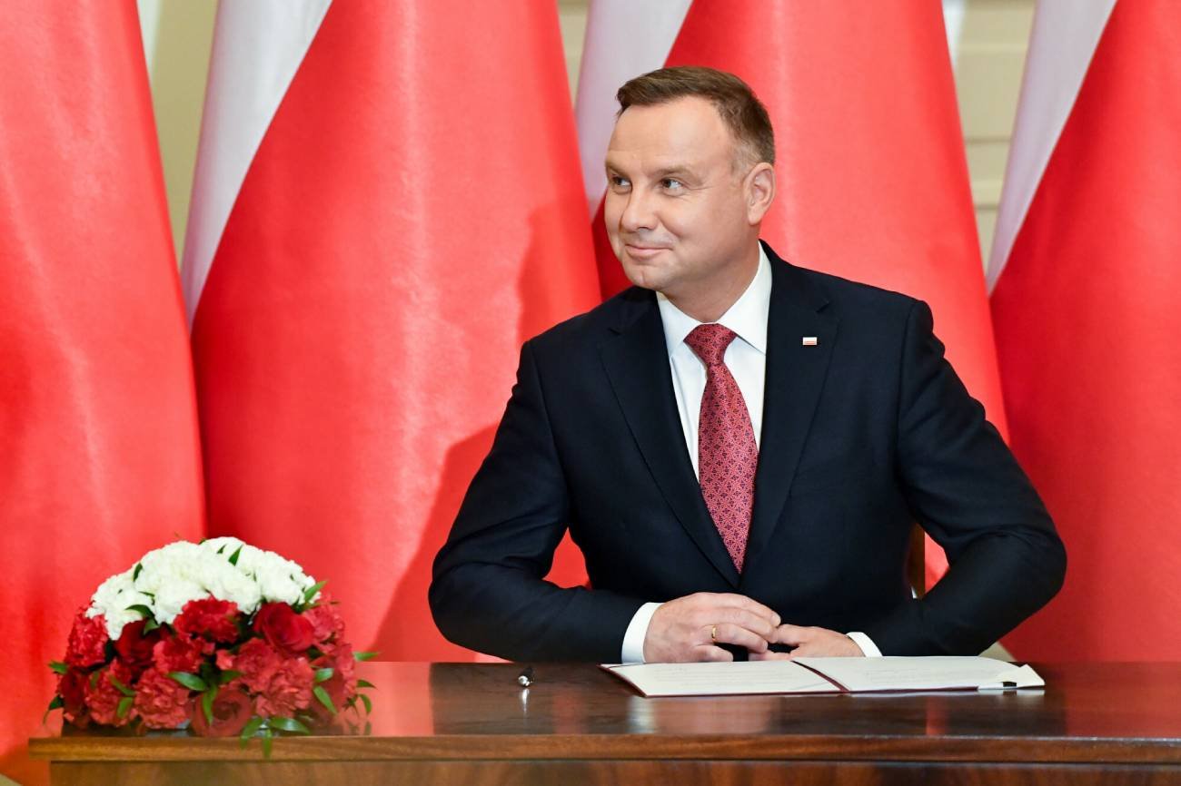 Prezydent Andrzej Duda podpisał wakacje kredytowe