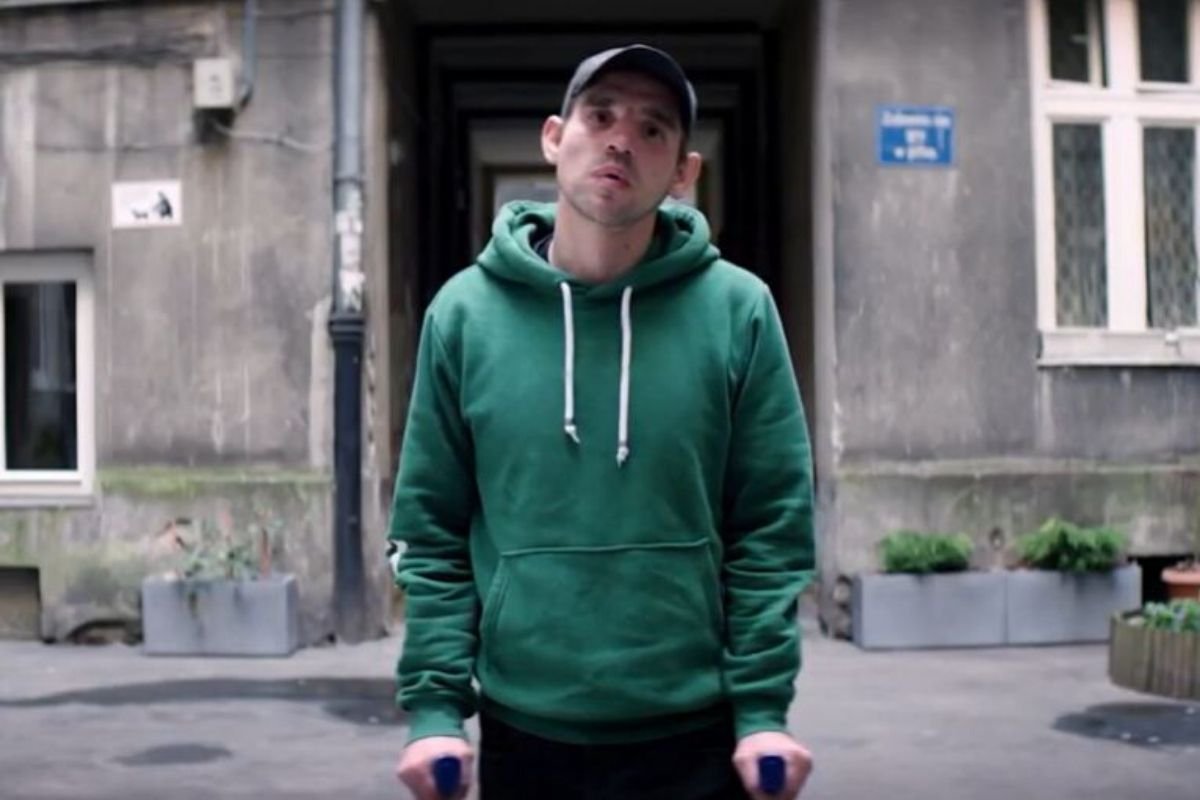 Jeśli na święta znowu przygotowaliście za dużo jedzenia, to zamiast je wyrzucać, podzielcie się nim z potrzebującymi w ramach akcji Podzielmy się.