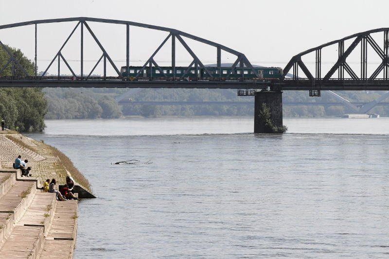 Polska straciła 54 mld zł w 10 lat przez... zmiany klimatyczne. Teraz rząd tworzy program adaptacji miast do klimatu