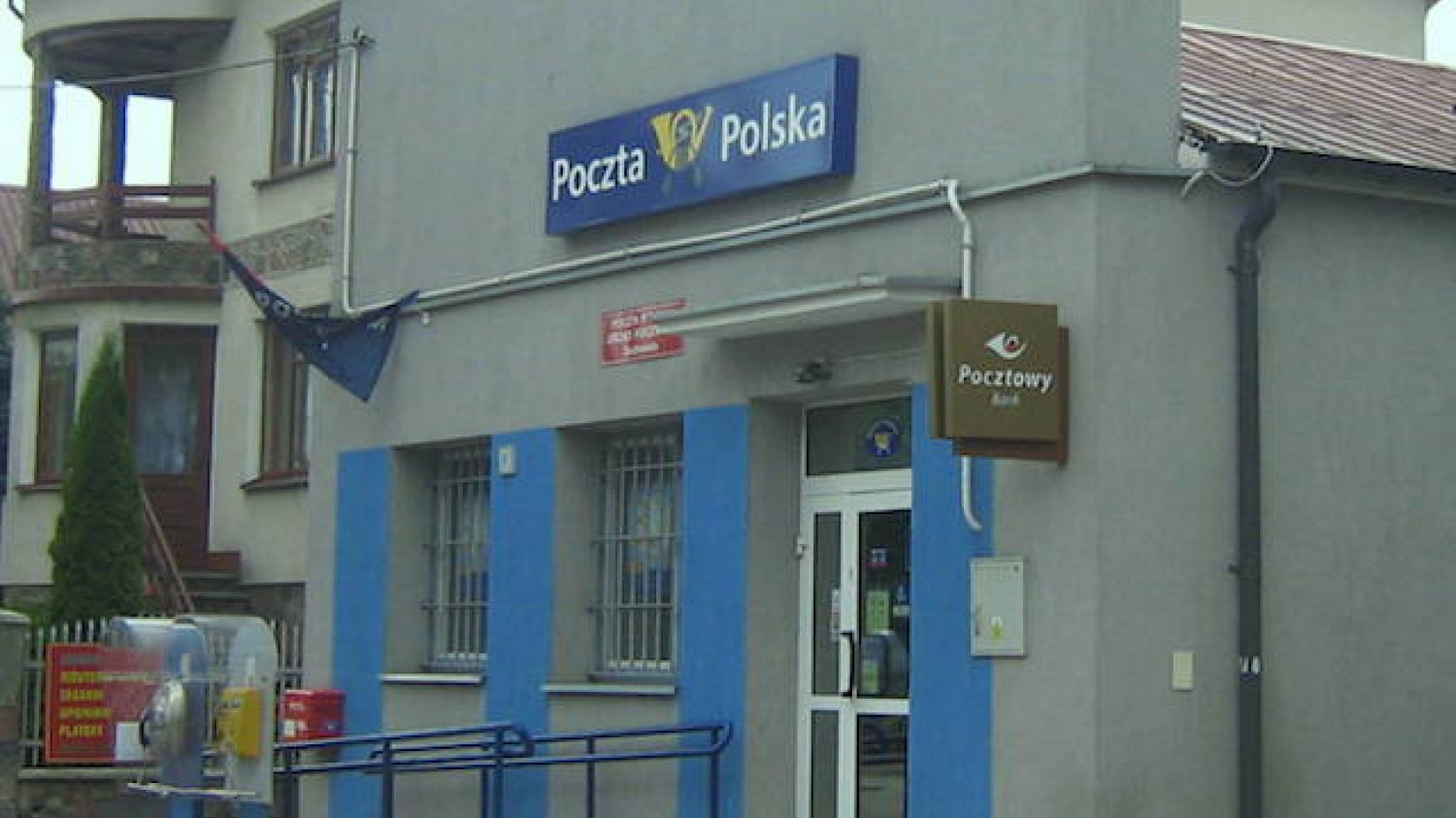 Poczta Polska ma ścigać tych, którzy nie płacą abonamentu. Jednak z powodu własnego błędu sprzed kilku lat dali obywatelom broń do ręki.