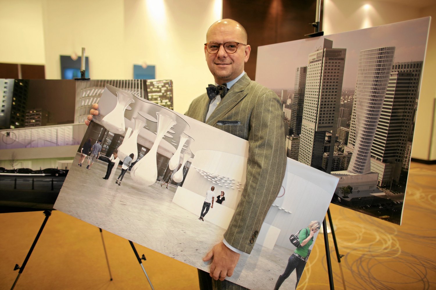 Przemysław Krych działa w branży nieruchomości. Jest współzałożycielem grupy Griffin Real Estate, która zarządza biurowcami, centrami handlowymi, logistycznymi, akademikami i mieszkaniami o wartości ponad 5 miliardów euro.