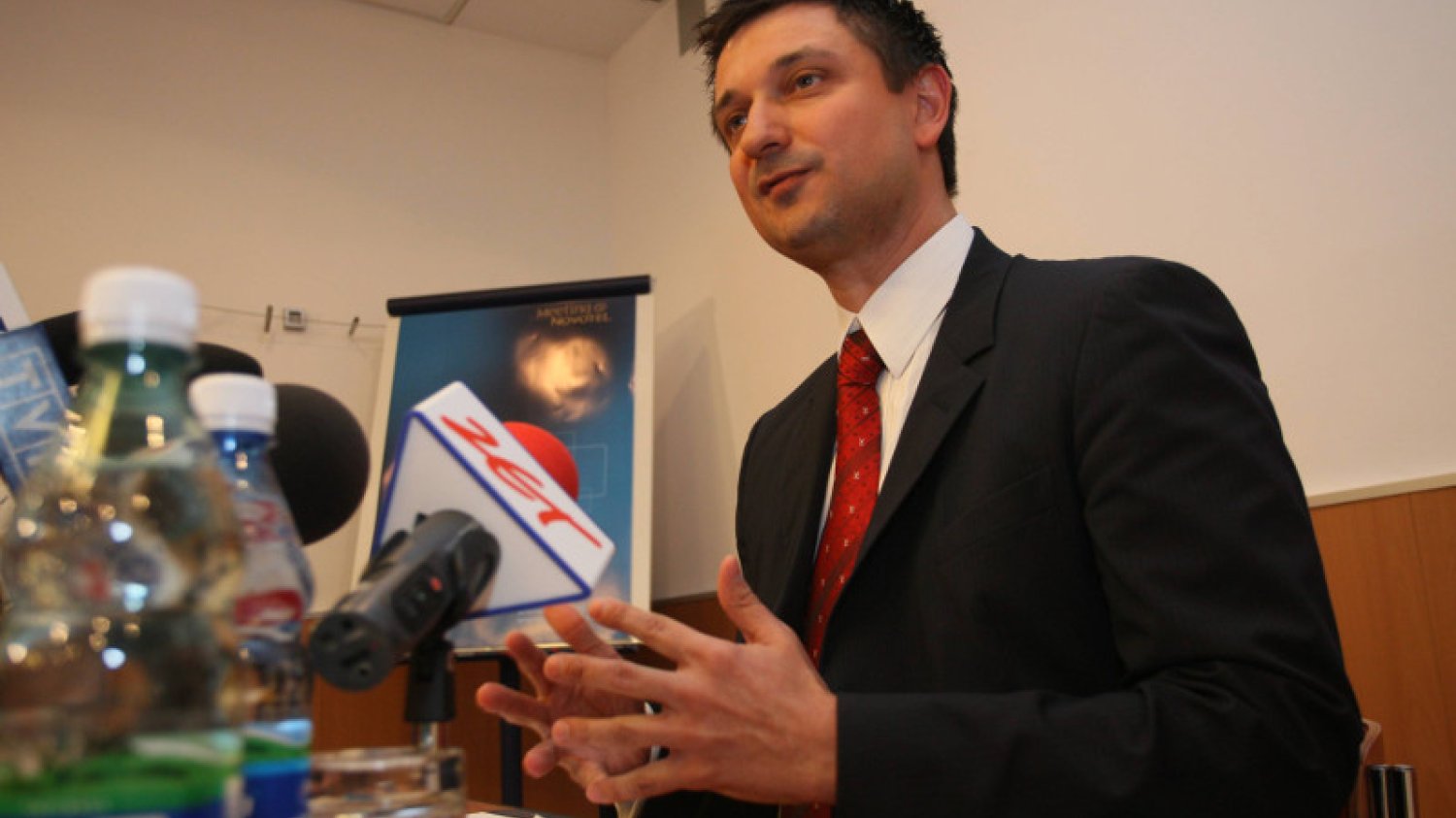 Tomasz Misiak z Work Service.