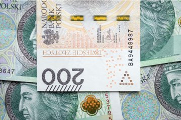 Wnioskując z obecnych spadków, rynek spodziewa się obniżek stóp już w maju.
