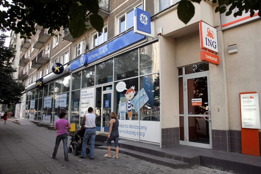 Tradycyjne formy działania banków mogą być redukowane, ale nigdy nie znikną całkowicie.